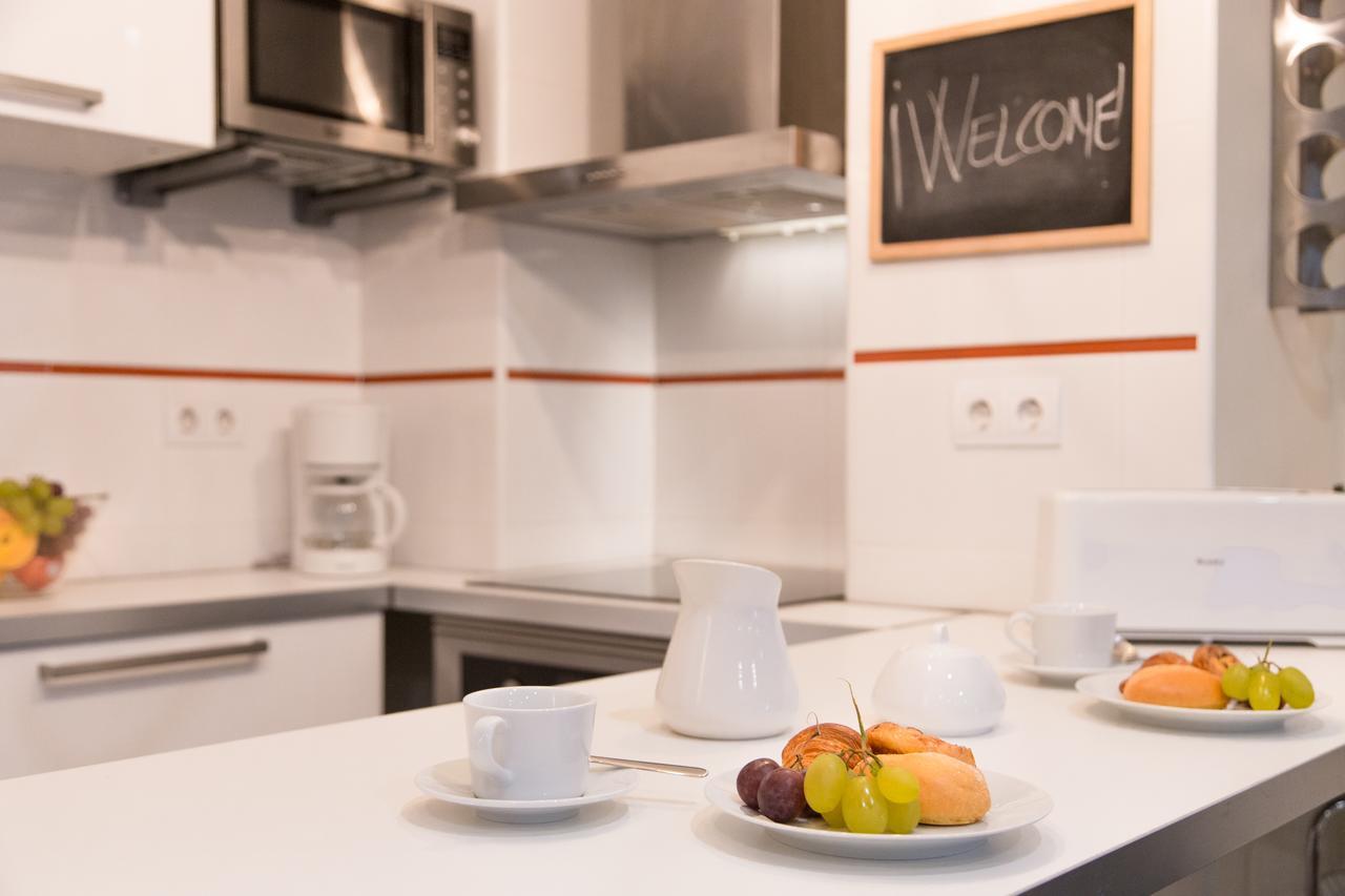 Oliag Apartment Ruzafa Mid-Term บาเลนเซีย ภายนอก รูปภาพ