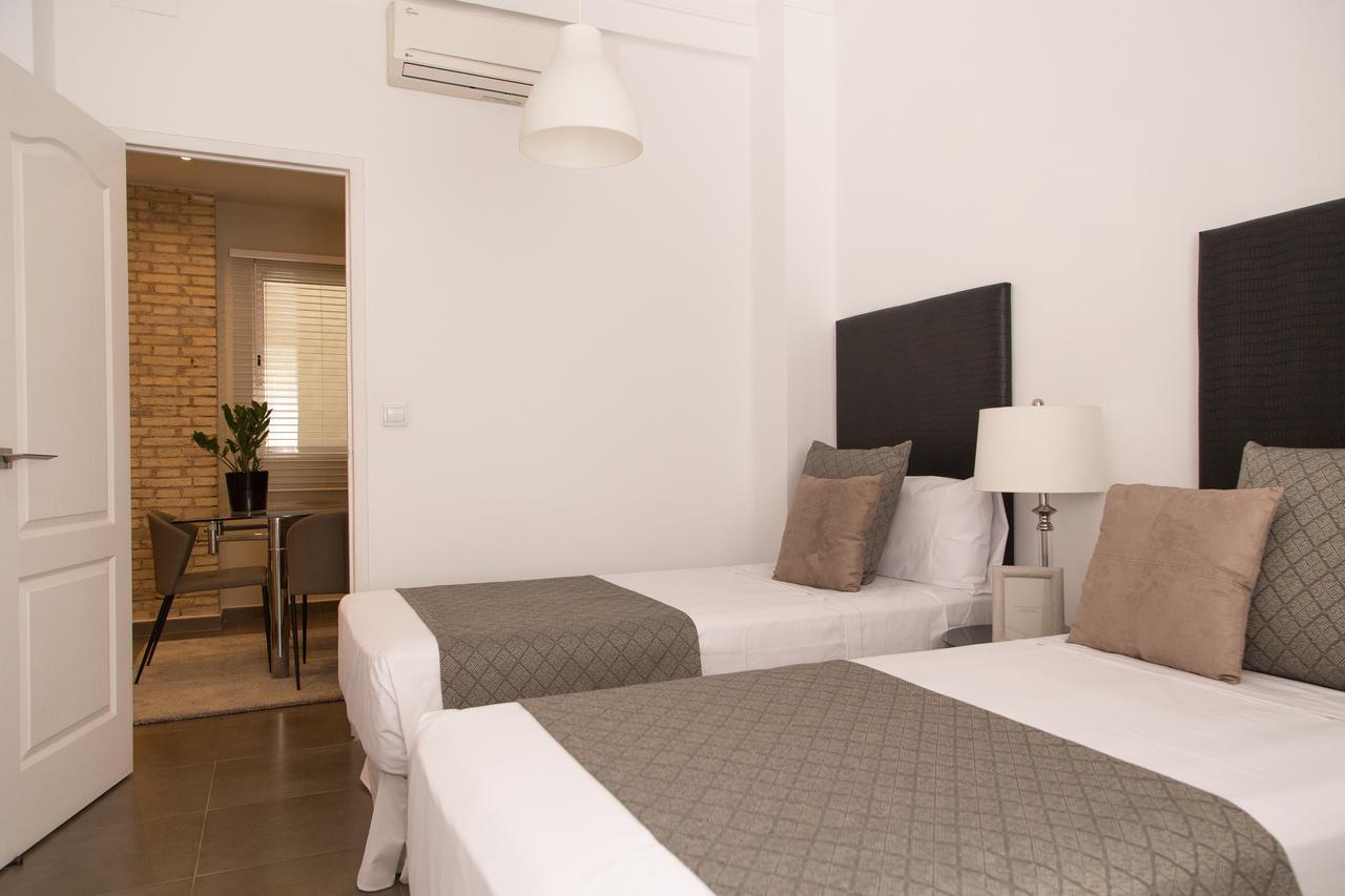 Oliag Apartment Ruzafa Mid-Term บาเลนเซีย ภายนอก รูปภาพ