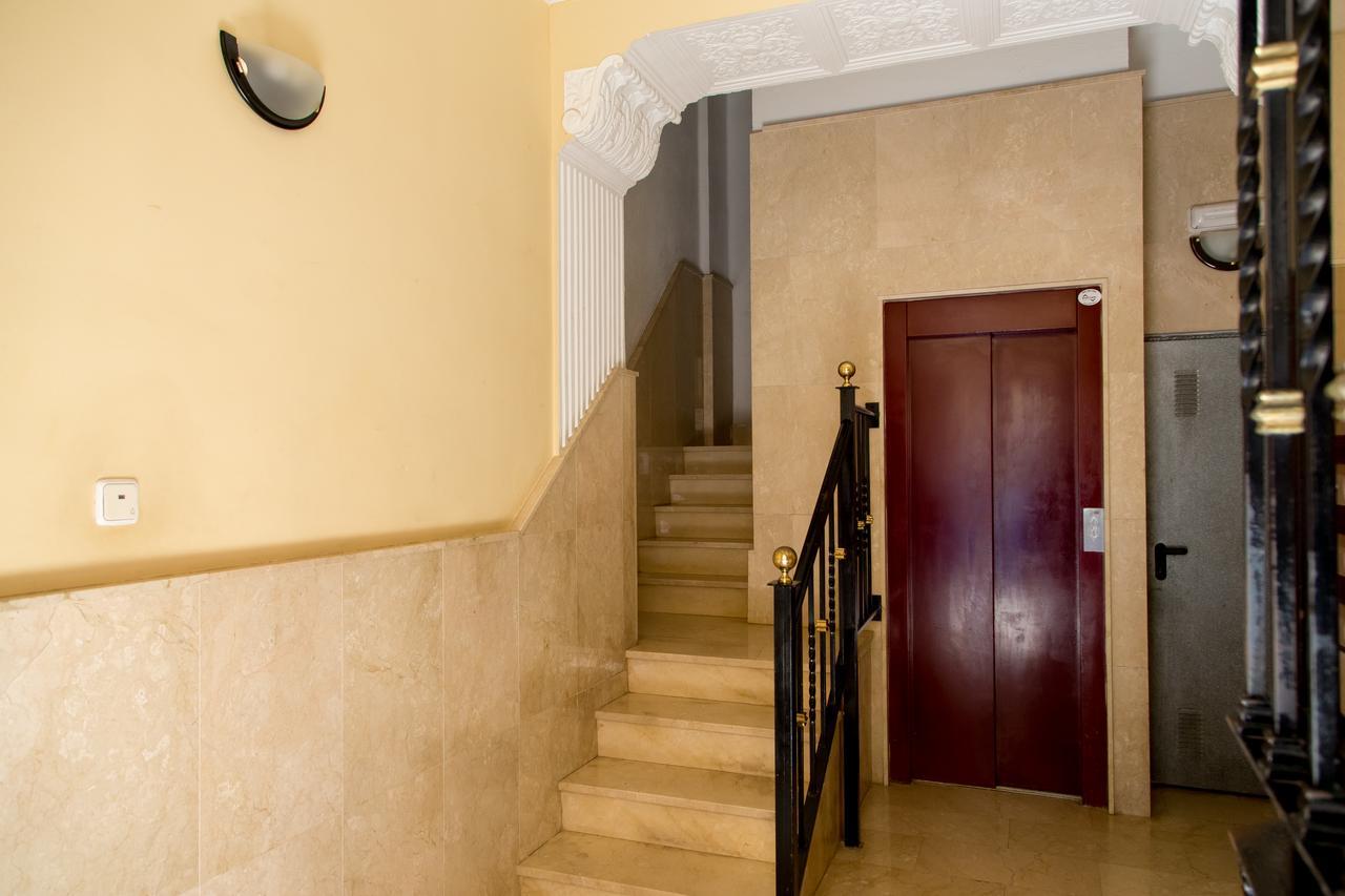 Oliag Apartment Ruzafa Mid-Term บาเลนเซีย ภายนอก รูปภาพ